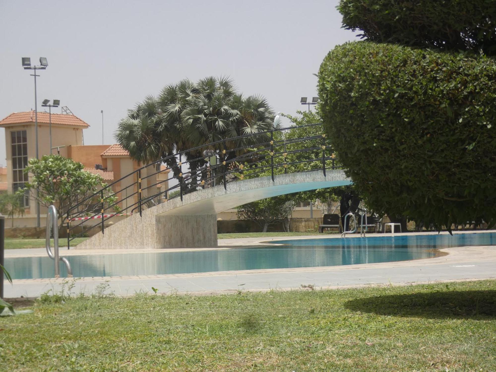 L'Amitie Hotel NʼDjamena Esterno foto